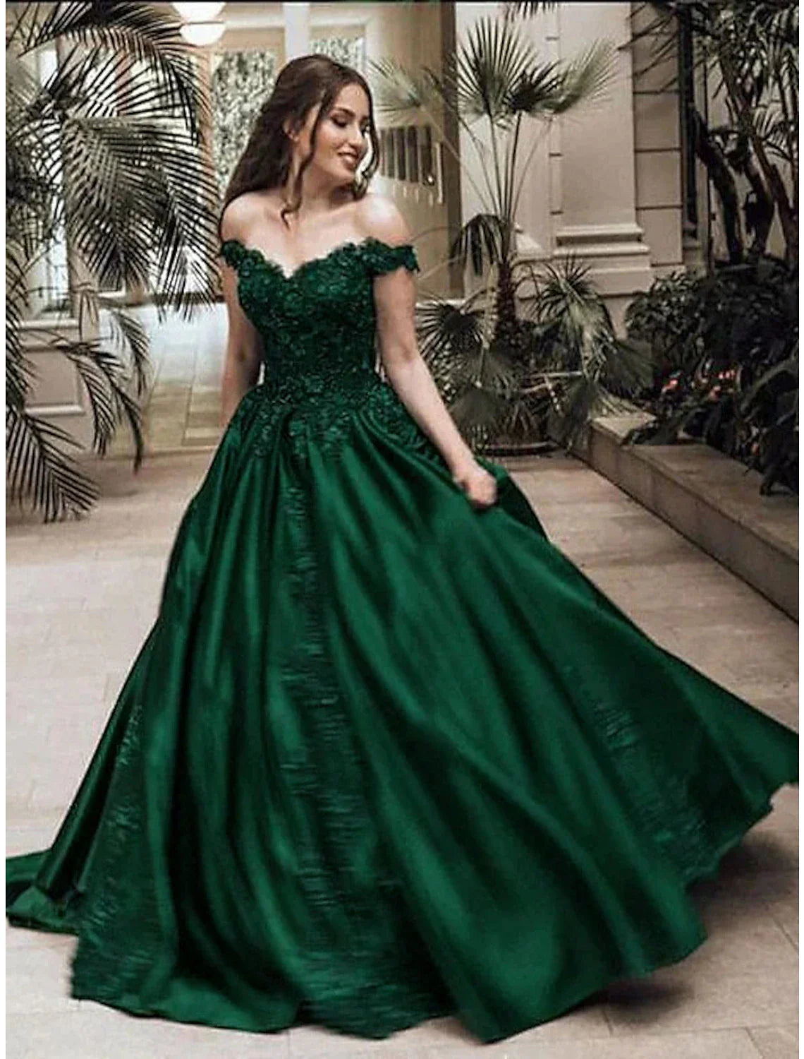 Ball Gown Sparkle Christmas Red Green Dress Quinceanera Prom Dress Off Shoulder Sleeveless Floor Length Lace with Appliques Tunics Spring floral