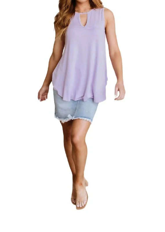 Greater Than Great Keyhole Detail Tank In Lilac silver tank top