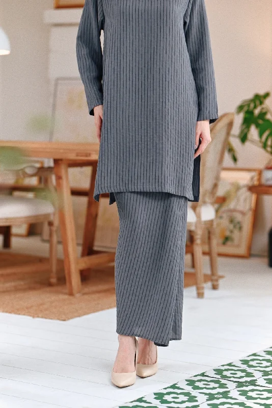 The Jumpa Women Folded Skirt - Stone Stripe silk skirt luxurious