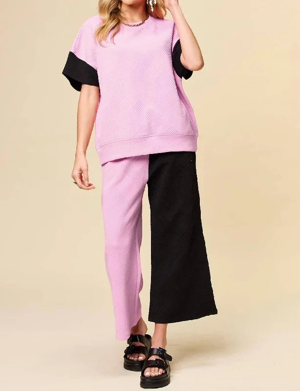 Chic Textured T-Shirt & Pants Set In Pink Graphic Embroidered Appliqued